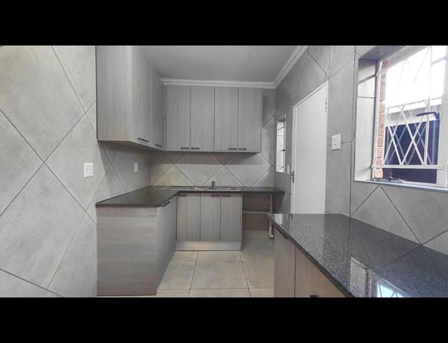 2 BEDROOM TOWNHOUSE FOR SALE IN NAVALSIG